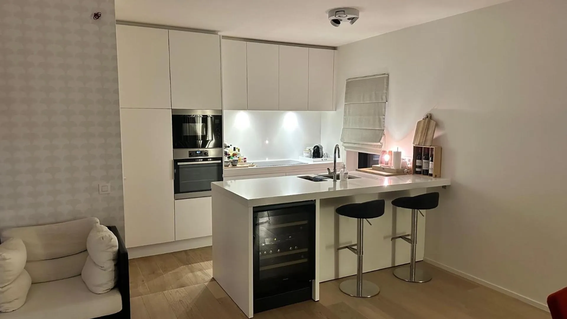 Open Zicht Op Stad Oostende En Zee/Strandzicht, Groot Zuidterras, 3 Slpks, 125M², Dubbele Garage Apartment