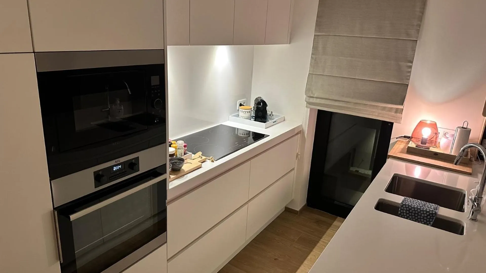 Apartment Open Zicht Op Stad Oostende En Zee/Strandzicht, Groot Zuidterras, 3 Slpks, 125M², Dubbele Garage